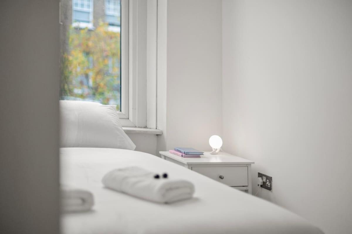 Sg, Cosy Apartment In Paddington Central Londres Exterior foto